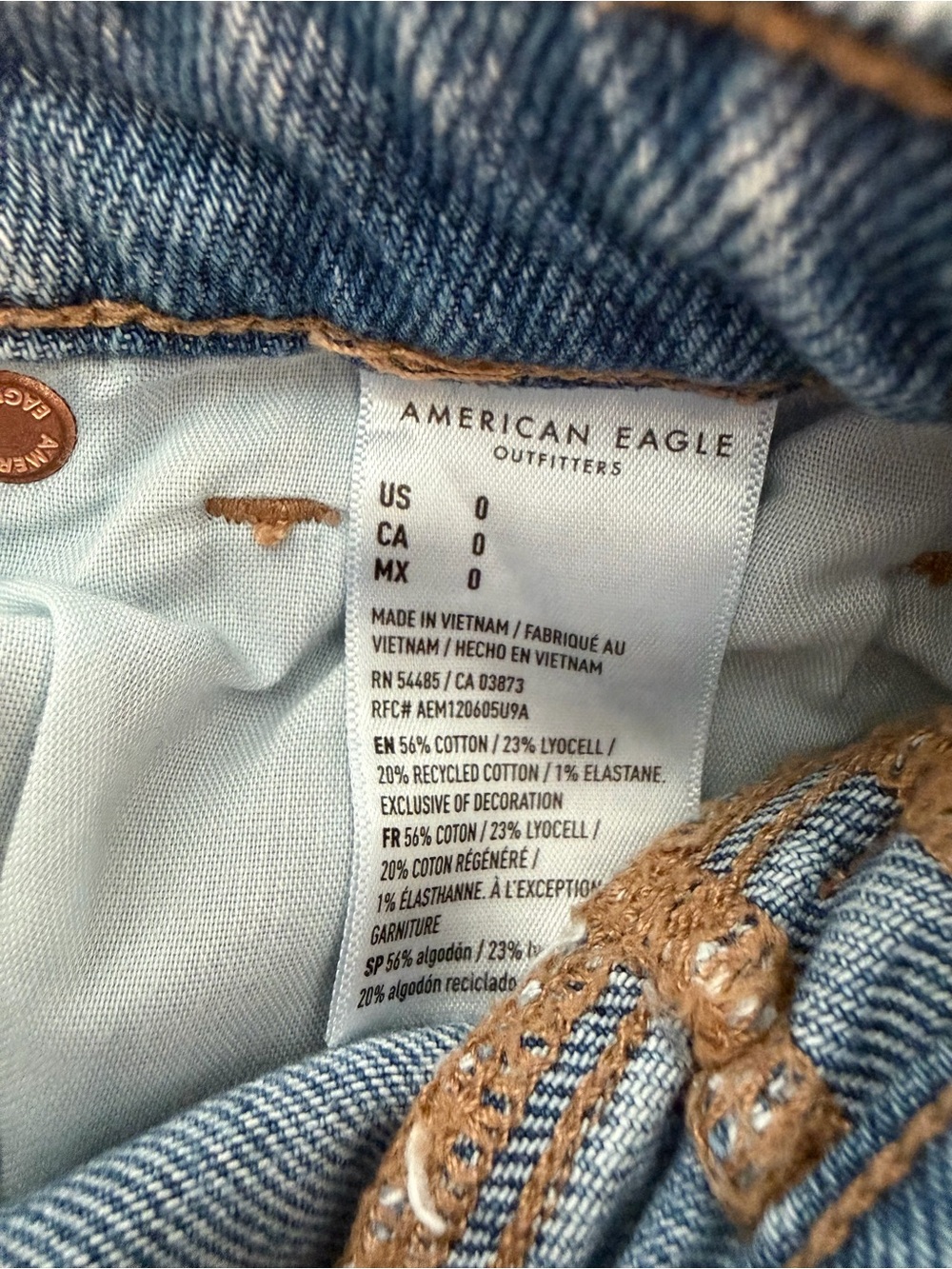 American Eagle Mom Short Size 0 - Picture 4 of 4